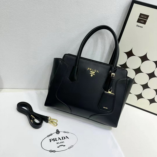 Prada Handbags 067